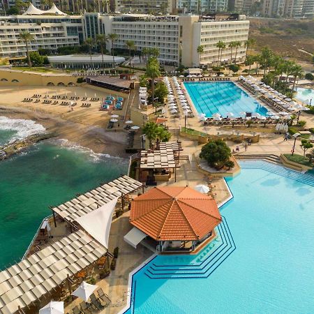 Moevenpick Hotel Bejrut Zewnętrze zdjęcie